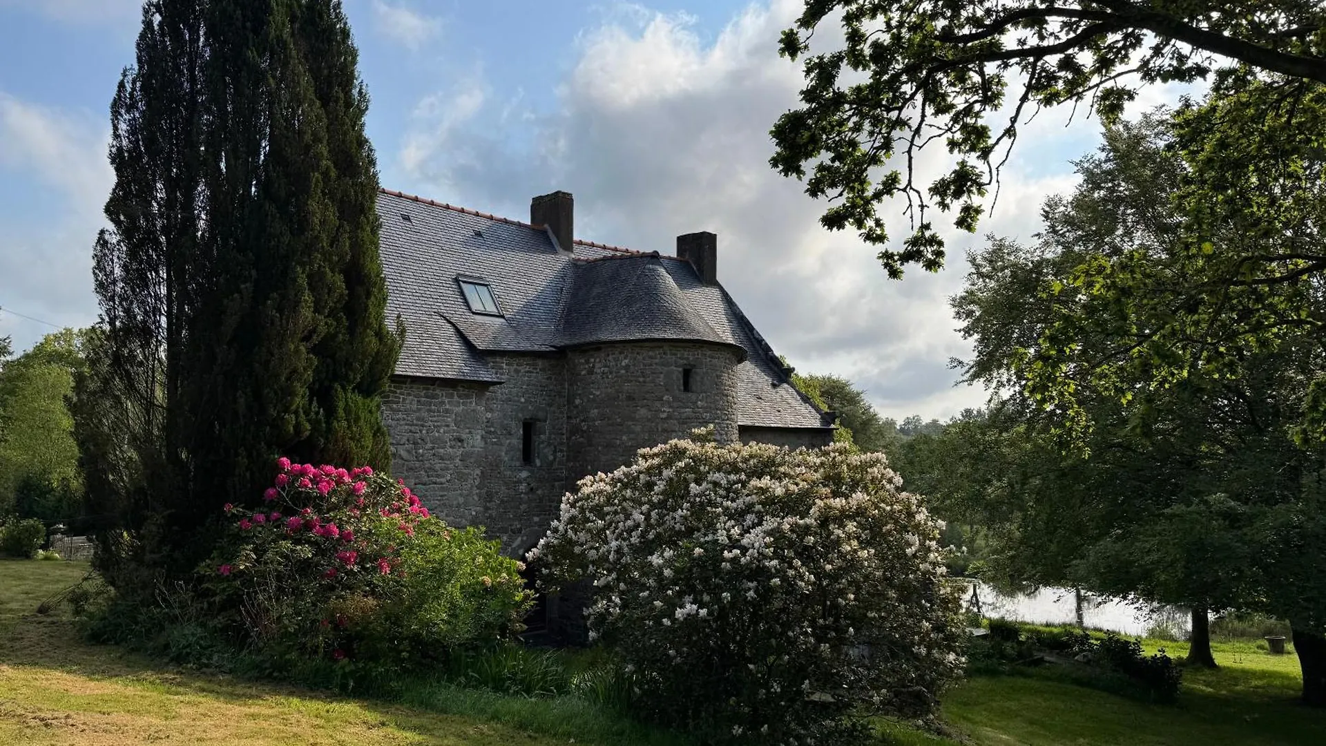 Willa Splendide Manoir - Proche Plages - 4 Chambres - 3Sdb - 8 Pers - Wifi Plounerin