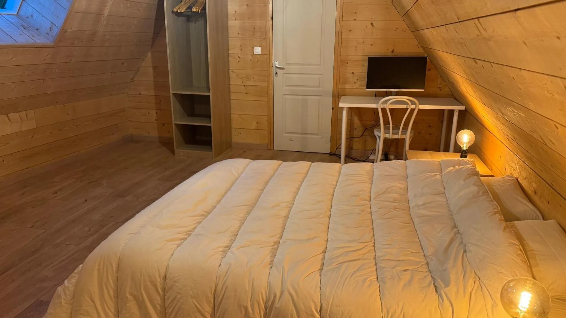 Willa Splendide Manoir - Proche Plages - 4 Chambres - 3Sdb - 8 Pers - Wifi Plounerin